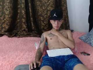 MaxxsteelZodiac nude in hot sex Live chat