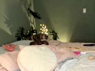 Naty Arias nude in hot sex Live chat