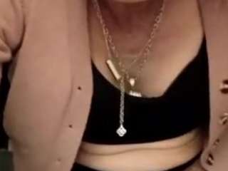 NeNe_38Baby nude in hot sex Live chat