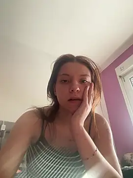 SofieKayla nude live chat in sexy room