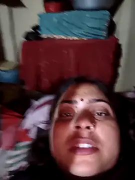 Aanushaka nude live chat in sexy room