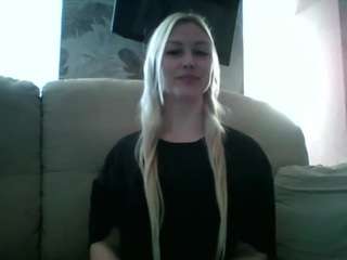 DayanaWills nude in hot sex Live chat