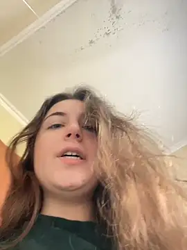 Kate_nicepops999114 nude live chat in sexy room