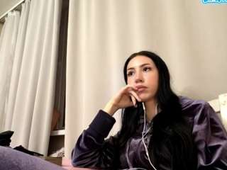 KatheGuiggey nude in hot sex Live chat