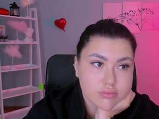 lucy-halo nude in hot sex Live chat