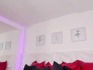 naomi-amoretti nude in hot sex Live chat
