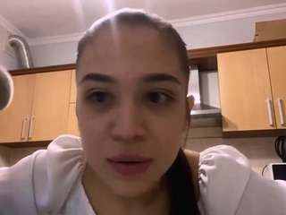 PearlieSzumski nude in hot sex Live chat