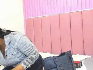 ZafiroHL nude in hot sex Live chat