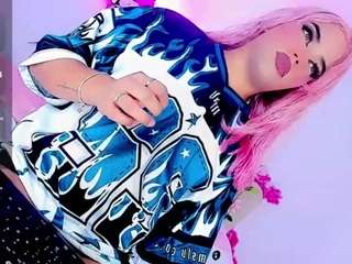 AlexiiaHot nude in hot sex Live chat