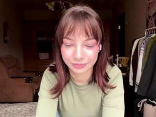 BasiliaSeville nude in hot sex Live chat