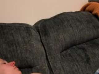 BoozyKarebear nude in hot sex Live chat