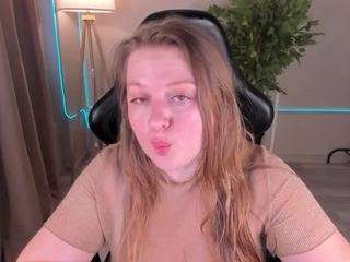 Cleo-Xotie nude in hot sex Live chat