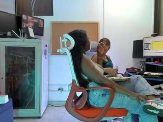 EVANO25 nude in hot sex Live chat