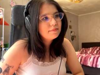 Lina Cute nude in hot sex Live chat