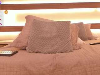 Mateo-Ospinaa nude in hot sex Live chat