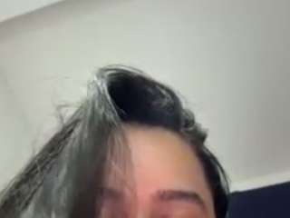 miaacutie nude in hot sex Live chat