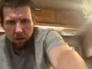 slickwilly90 nude in hot sex Live chat