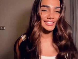 WillettaCamisa nude in hot sex Live chat