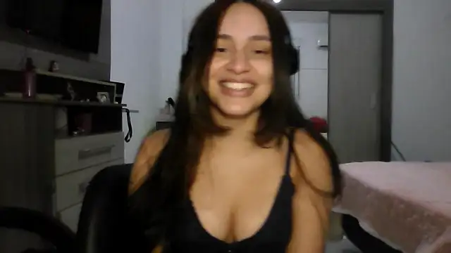 Willowlk nude live chat in sexy room