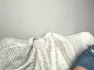 YuonneKipka nude in hot sex Live chat