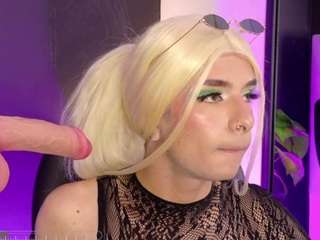 Danika Dahl nude in hot sex Live chat