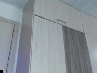 Emilyn-hot nude in hot sex Live chat