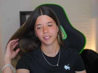 KarynaLuss nude in hot sex Live chat