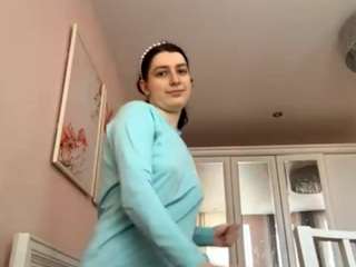 LauriceCapener nude in hot sex Live chat
