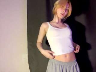 LaveniaMahl nude in hot sex Live chat