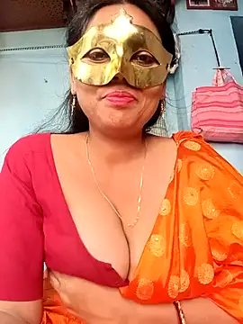 Mast-Haseena nude live chat in sexy room