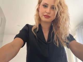 MiaCutes nude in hot sex Live chat