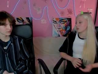 nikolo-rain nude in hot sex Live chat