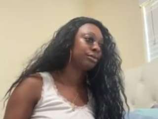 PrettyLondon nude in hot sex Live chat