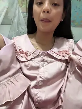 Tenten110 nude live chat in sexy room