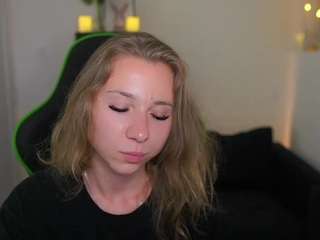 VivienVance18 nude in hot sex Live chat