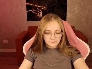 IdaRowe nude in hot sex Live chat