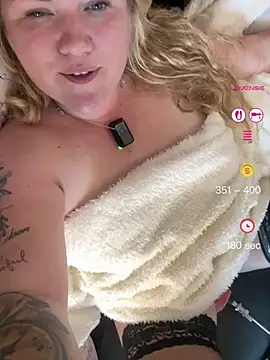 Jolina_Juice nude live chat in sexy room