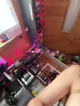 Juicybootyquinn nude live chat in sexy room