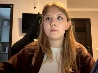 Juliann nude in hot sex Live chat