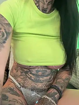 MeganWitch nude live chat in sexy room