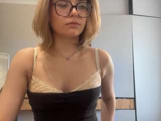 RamonitaMerle nude in hot sex Live chat