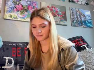 ClemmieKlassen nude in hot sex Live chat