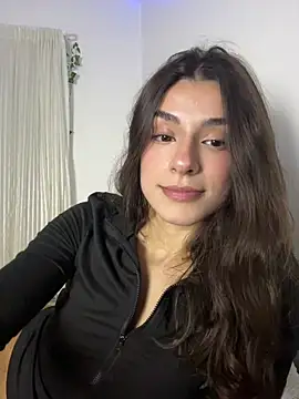HelliRosa nude live chat in sexy room