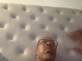 ryoflyo nude in hot sex Live chat