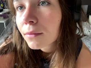 Viktorie nude in hot sex Live chat